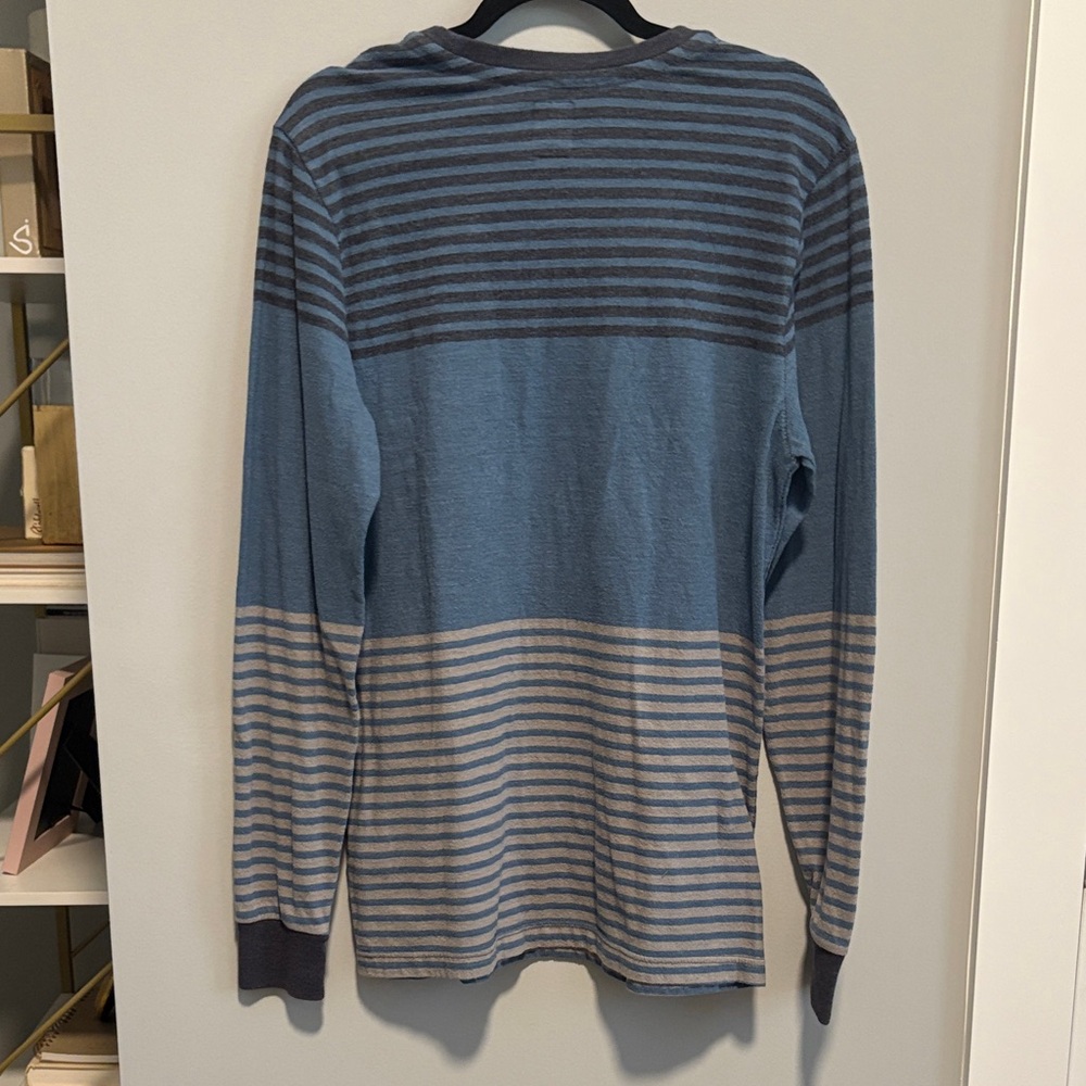 Rusty Men's Blue and Gray Long Sleeve Tee - Picture 3 of 4